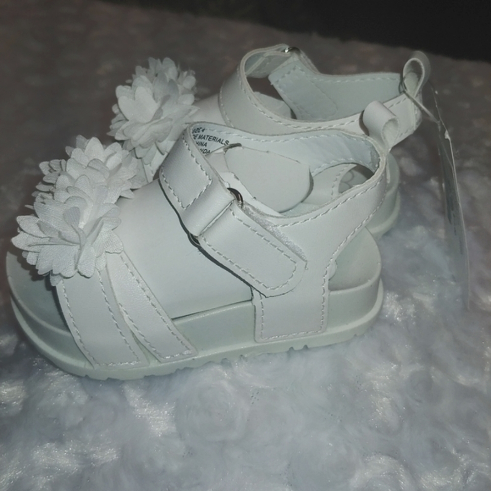 Shoes - Picture 9 of 10